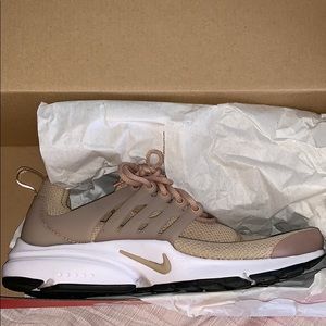 Women’s Nike tan presto